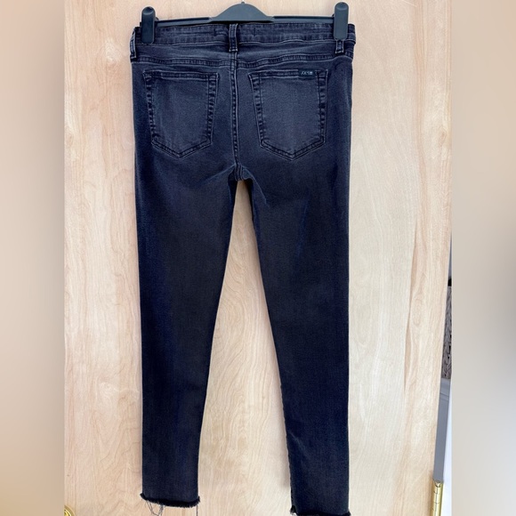 Joe’s Jeans Iconic Skinny Ankle Flawless. - Picture 3 of 8